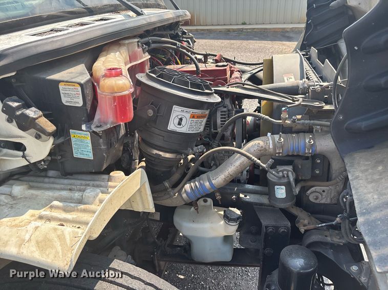 image for item EC3736 2012 Freightliner M2 box truck