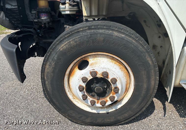 image for item EC3736 2012 Freightliner M2 box truck