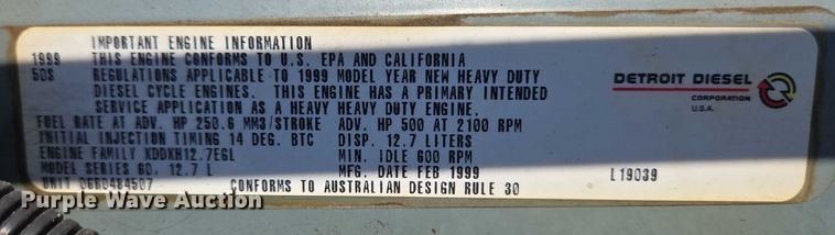 image for item EC4306 1999 Freightliner FLD120 semi truck