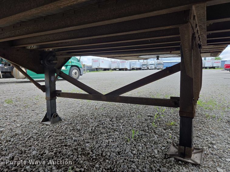 image for item EC4313 2004 Great Dane Trailers dry van trailer