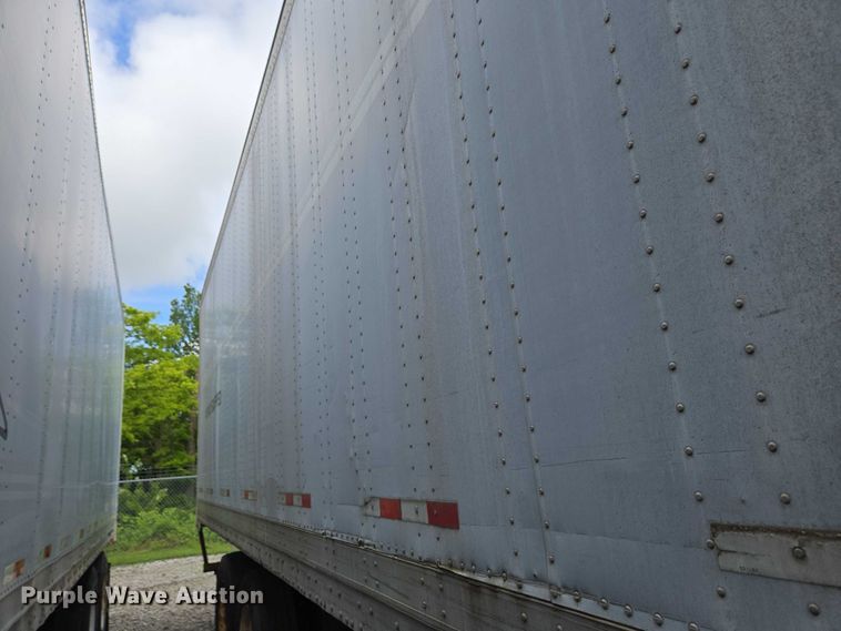 image for item EC4313 2004 Great Dane Trailers dry van trailer