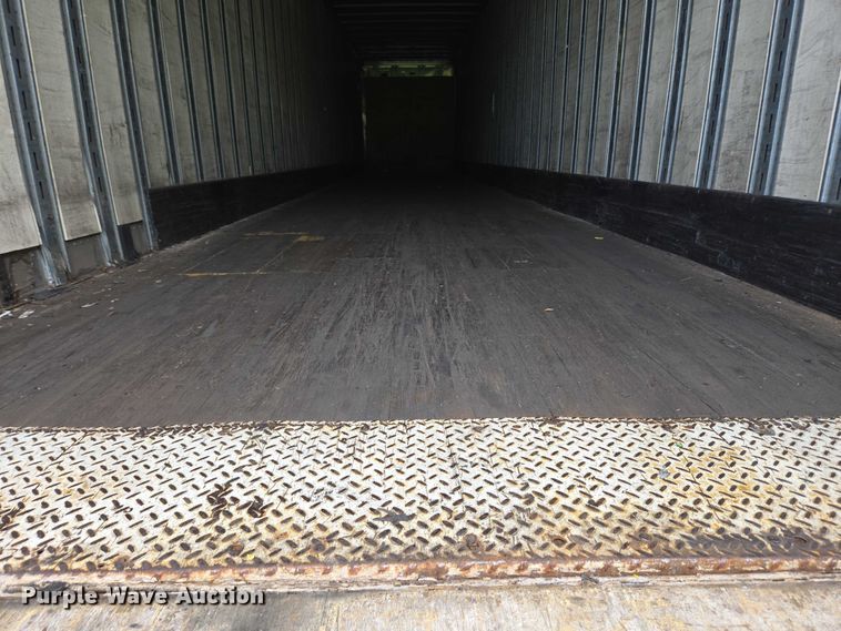 image for item EC4313 2004 Great Dane Trailers dry van trailer