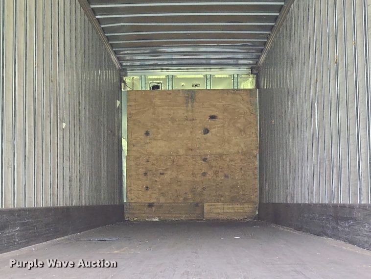 image for item EC4313 2004 Great Dane Trailers dry van trailer