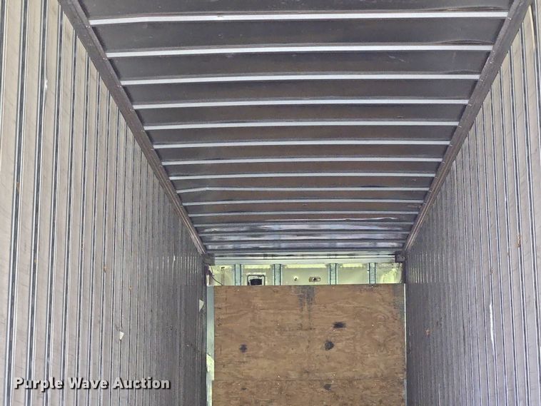 image for item EC4313 2004 Great Dane Trailers dry van trailer