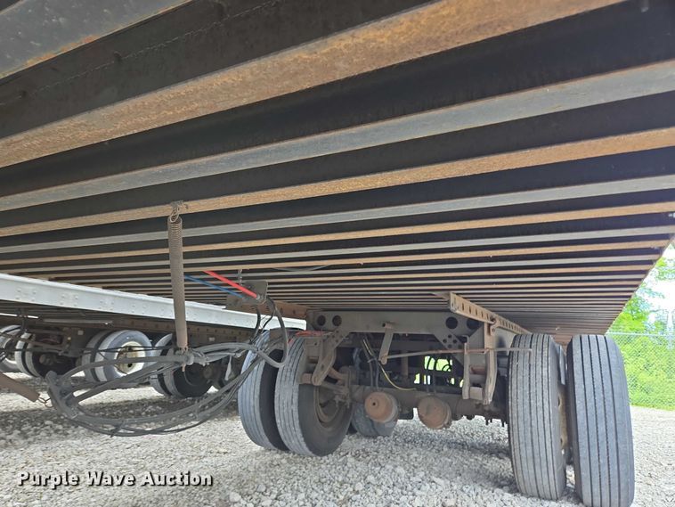 image for item EC4313 2004 Great Dane Trailers dry van trailer