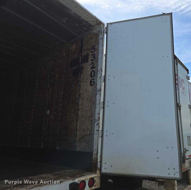 image for item EC4314 2001 Hyundai Translead Trailers dry van trailer