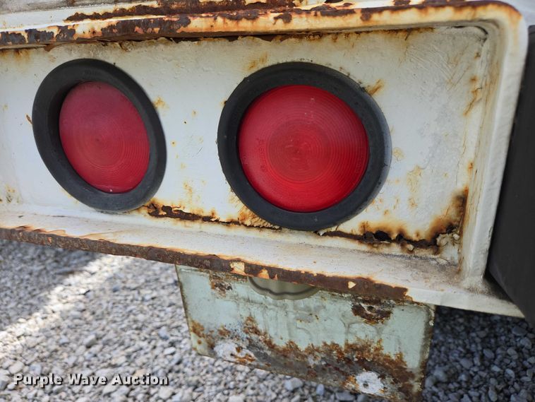 image for item EC4314 2001 Hyundai Translead Trailers dry van trailer