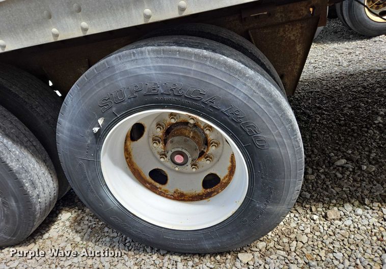 image for item EC4314 2001 Hyundai Translead Trailers dry van trailer