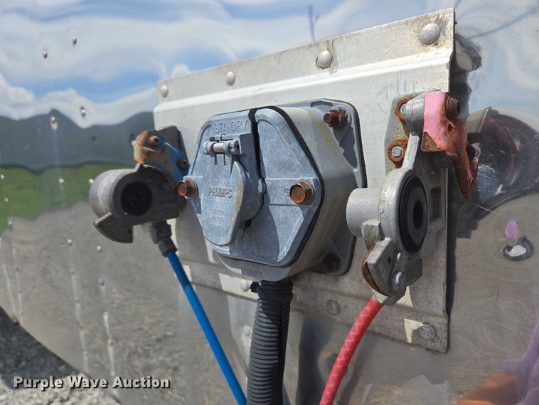 image for item EC4315 2001 Utility MFG S25 dry van trailer