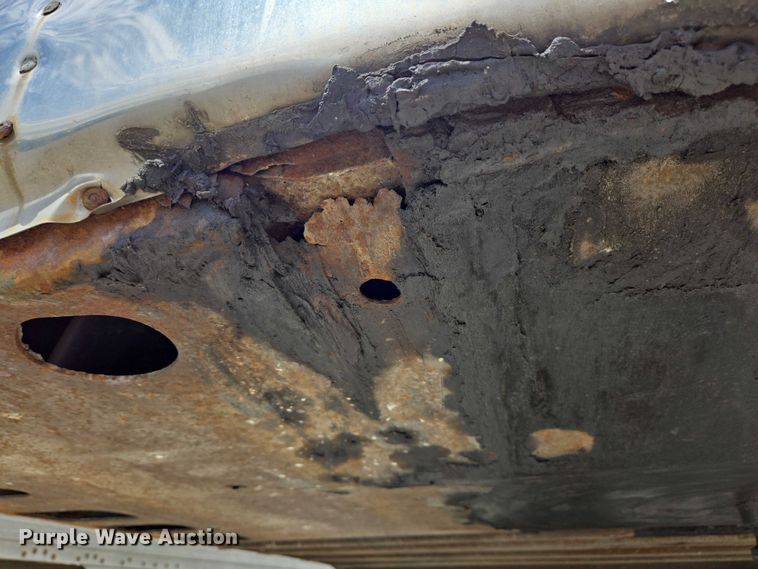 image for item EC4315 2001 Utility MFG S25 dry van trailer