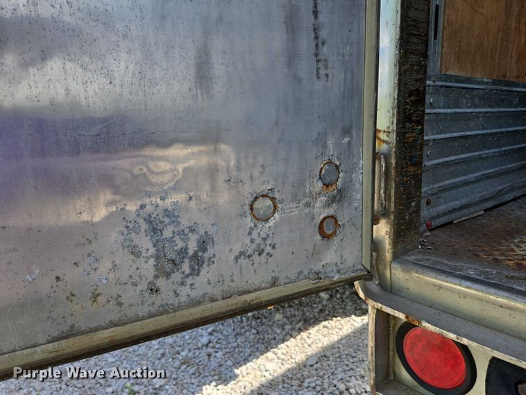 image for item EC4315 2001 Utility MFG S25 dry van trailer