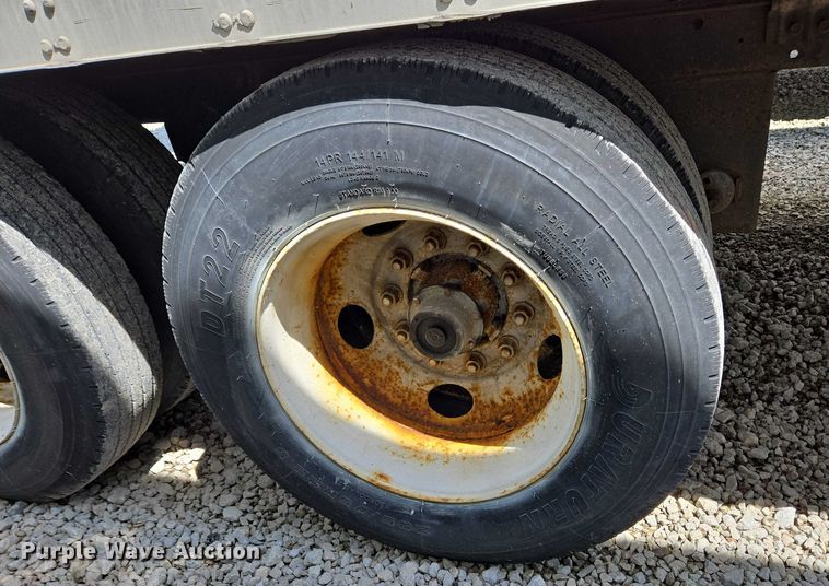 image for item EC4315 2001 Utility MFG S25 dry van trailer