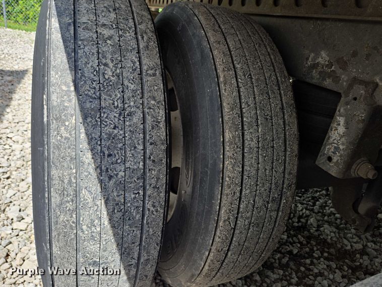 image for item EC4316 2007 Hyundai Translead Trailers dry van trailer