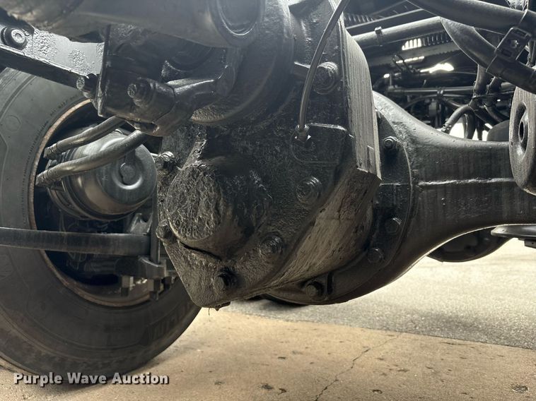 image for item EC4349 2018 Freightliner Cascadia 125 semi truck