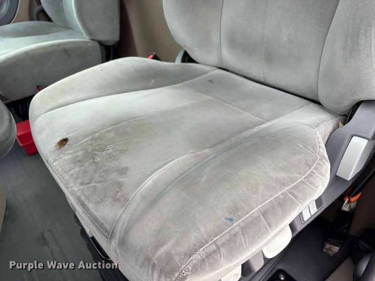 image for item EC4349 2018 Freightliner Cascadia 125 semi truck