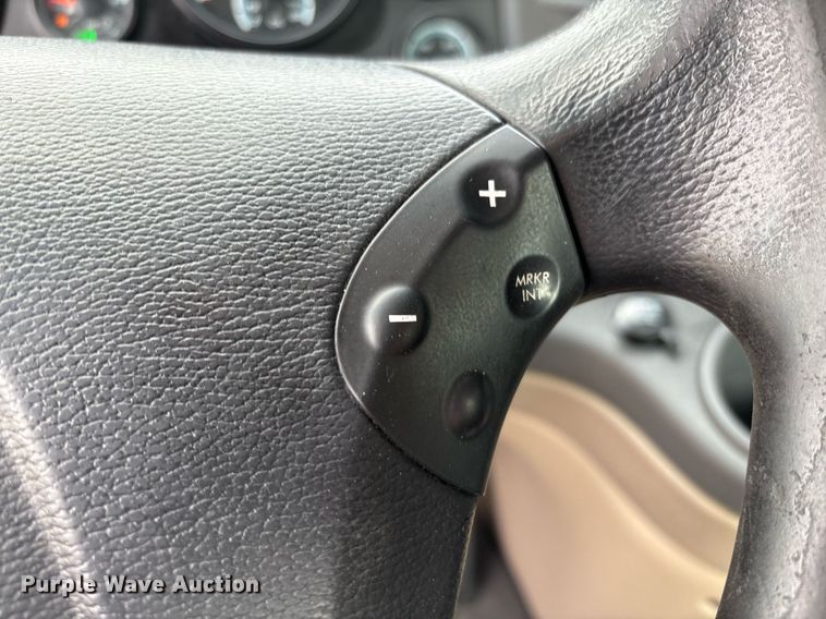 image for item EC4349 2018 Freightliner Cascadia 125 semi truck