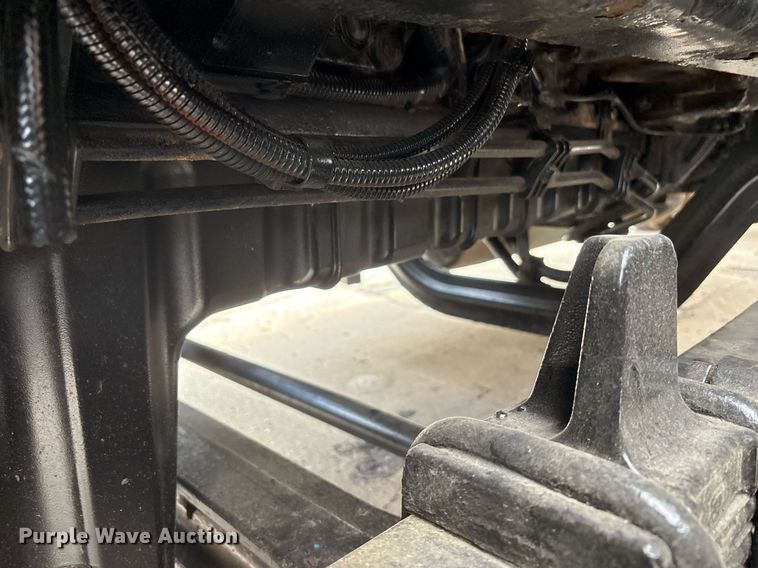 image for item EC4349 2018 Freightliner Cascadia 125 semi truck