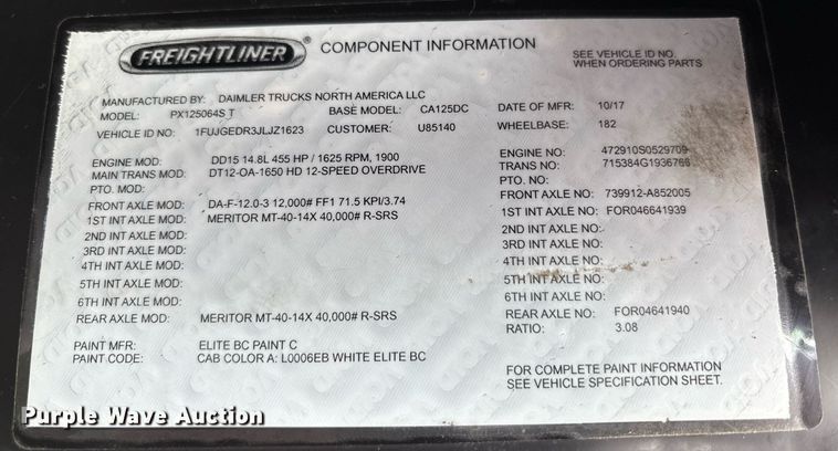 image for item EC4349 2018 Freightliner Cascadia 125 semi truck