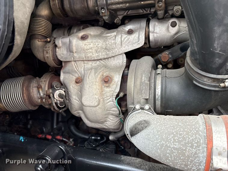 image for item EC4350 2019 Freightliner Cascadia 125 semi truck