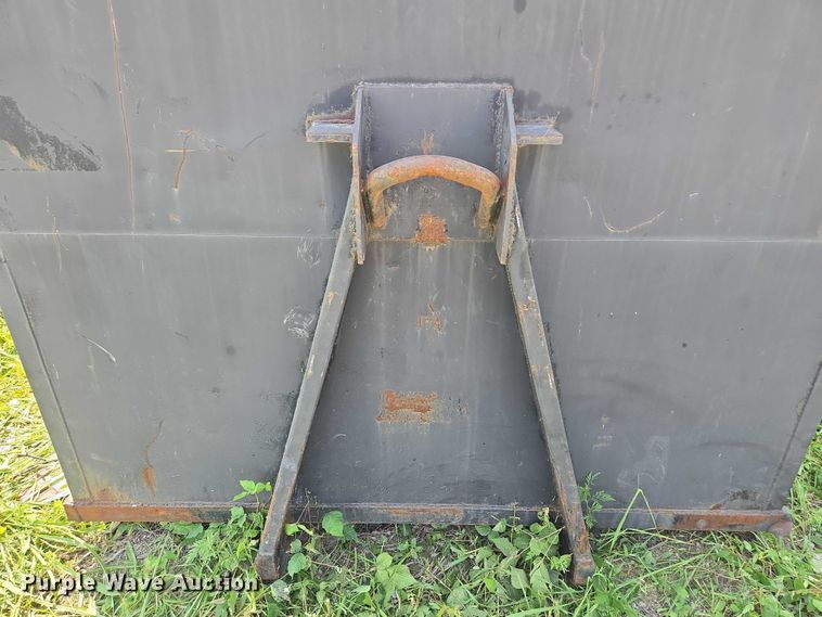 image for item EF1751 Roll-off container