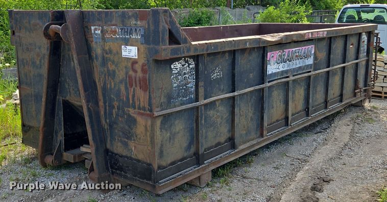 image for item EF1752 Roll-off container