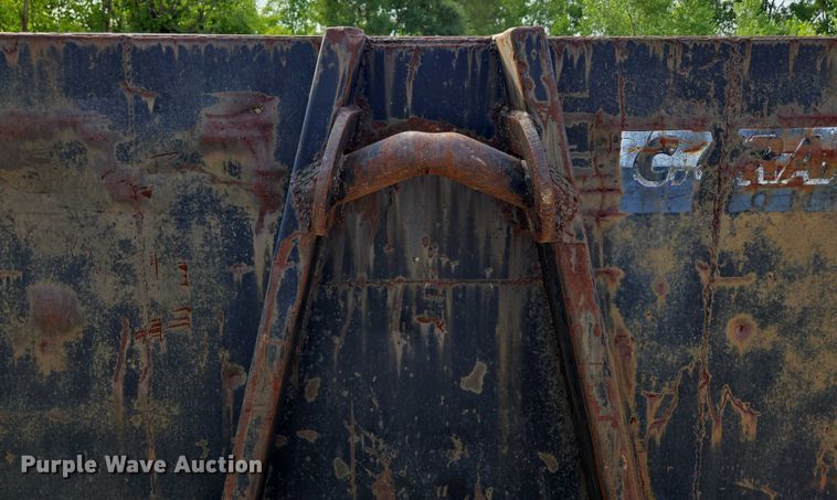 image for item EF1752 Roll-off container