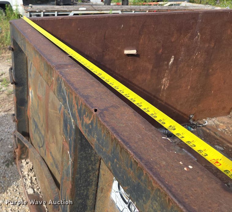 image for item EF1752 Roll-off container