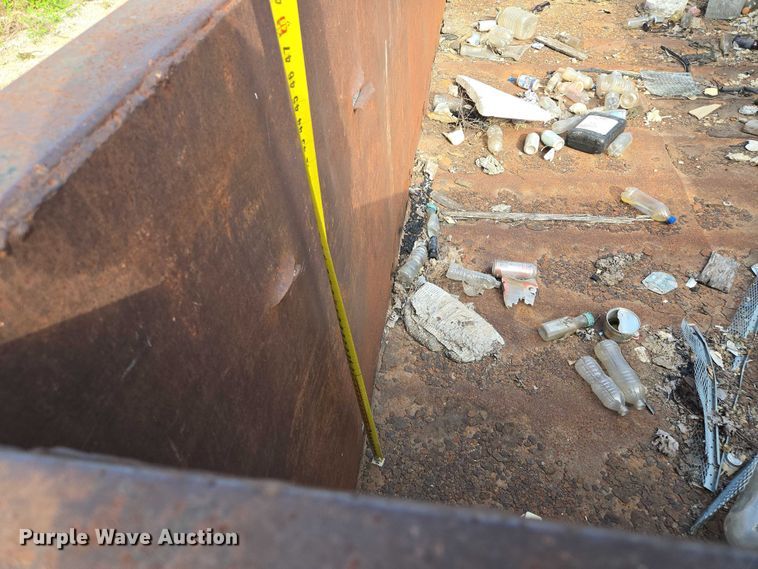 image for item EF1752 Roll-off container