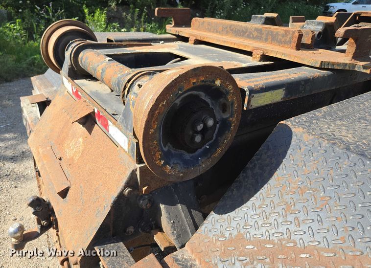 image for item EF1753 2007 Freightliner M2 hook lift truck