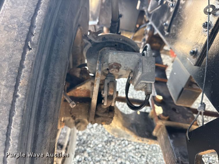 image for item EG2630 1996 Capacity yard truck