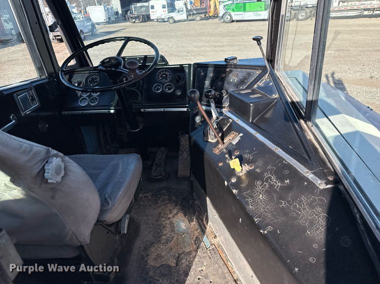 image for item EG2630 1996 Capacity yard truck