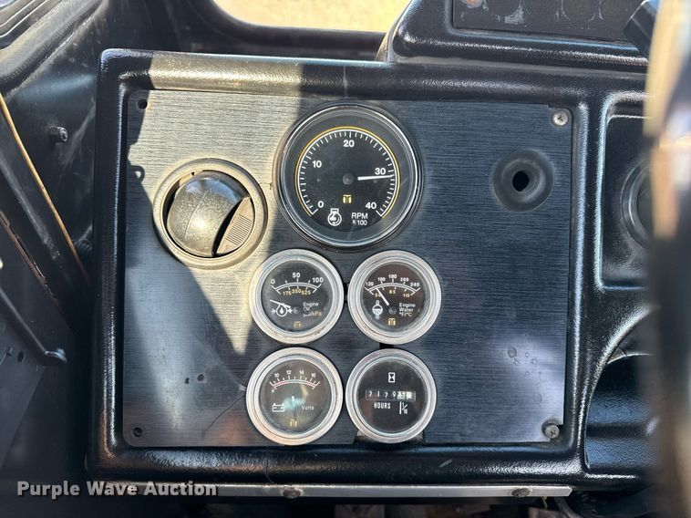 image for item EG2630 1996 Capacity yard truck