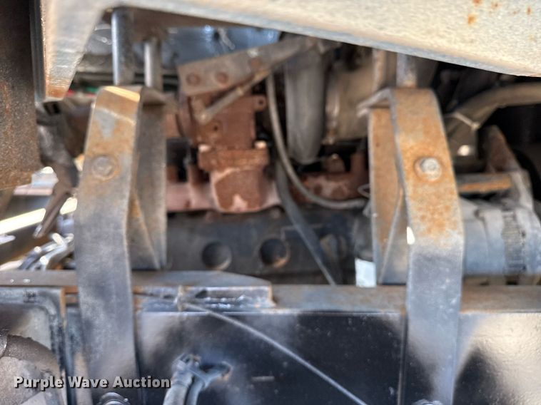 image for item EG2630 1996 Capacity yard truck