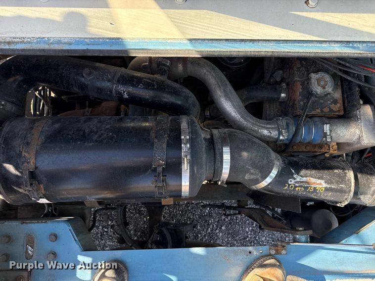 image for item EG2630 1996 Capacity yard truck