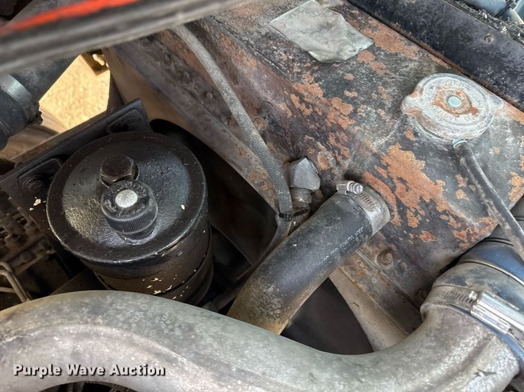 image for item EG2630 1996 Capacity yard truck