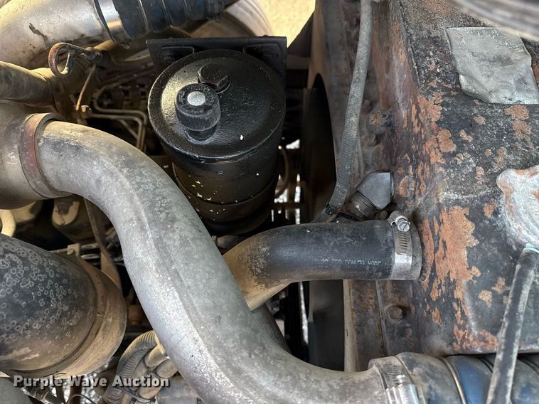 image for item EG2630 1996 Capacity yard truck