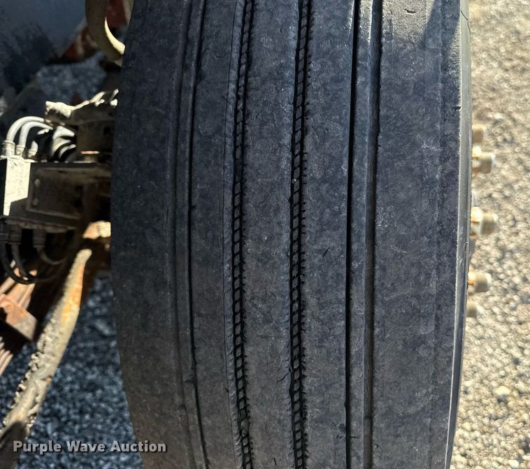 image for item EG2630 1996 Capacity yard truck