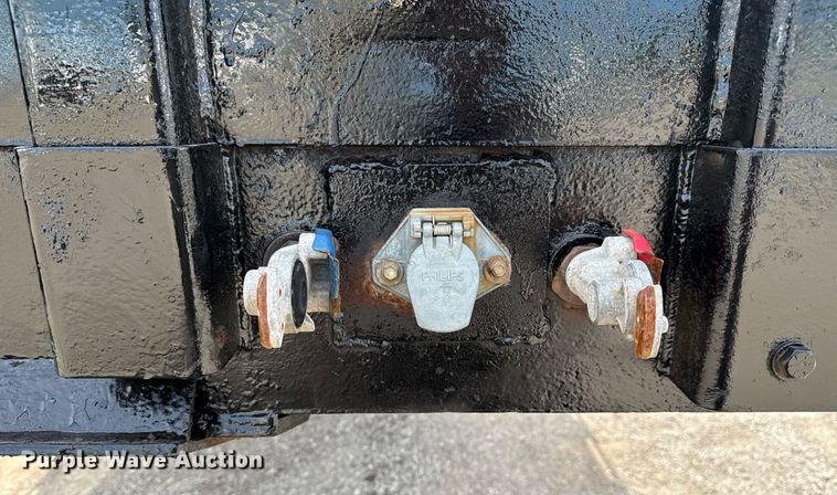 image for item EG5955 2001 Trailmobile flatbed trailer