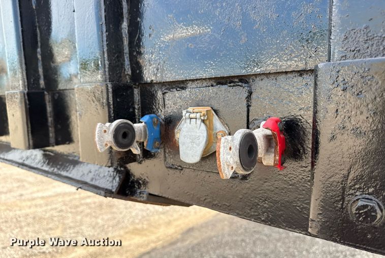 image for item EG5955 2001 Trailmobile flatbed trailer