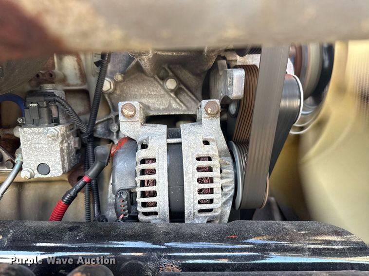 image for item EG5958 2016 Freightliner Cascadia semi truck