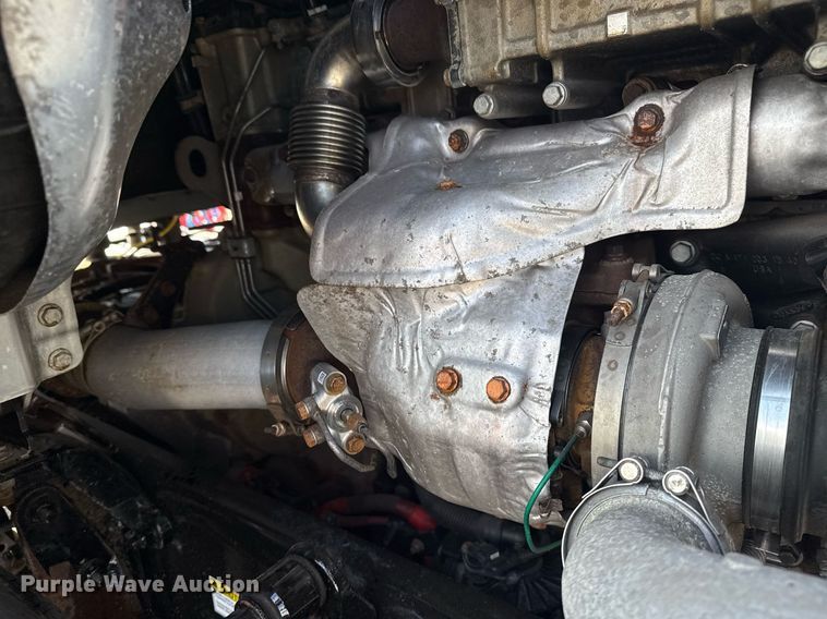 image for item EG5958 2016 Freightliner Cascadia semi truck