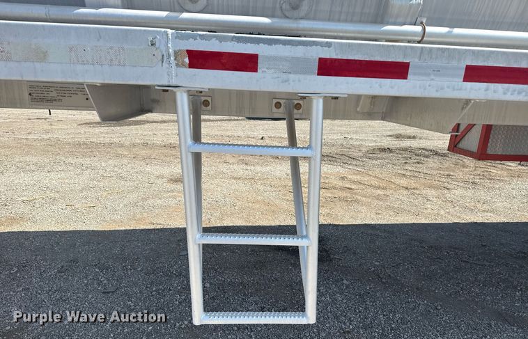 image for item EG5959 2012 Dragon Products vacuum trailer