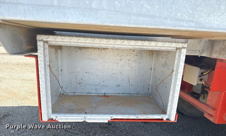 image for item EG5959 2012 Dragon Products vacuum trailer