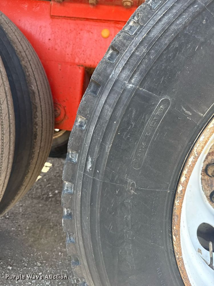 image for item EG5959 2012 Dragon Products vacuum trailer