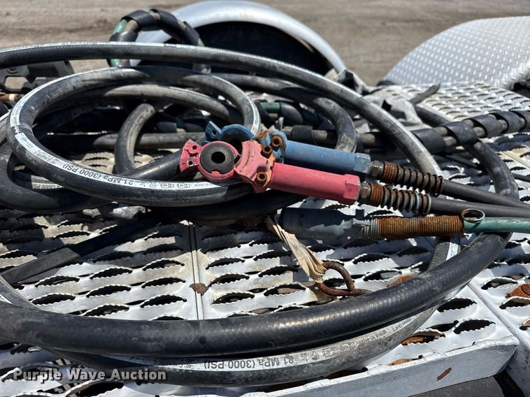 image for item EG5961 2012 Kenworth W900 semi truck