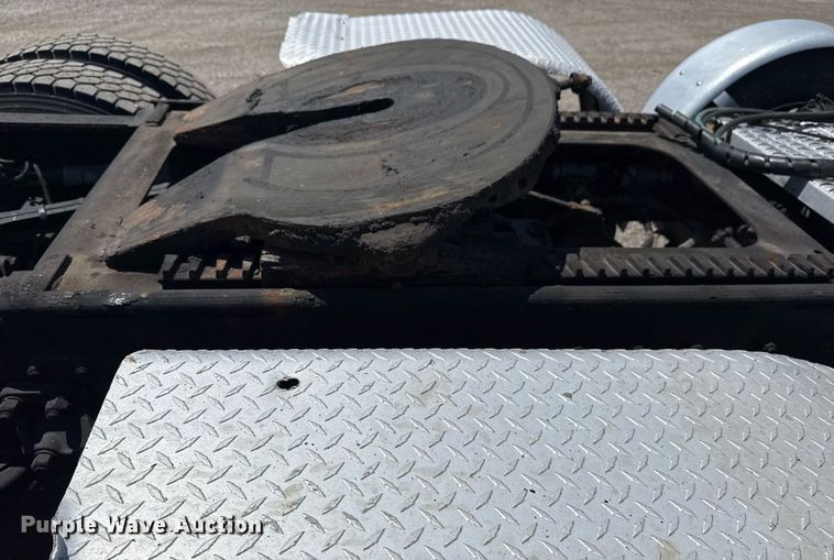 image for item EG5961 2012 Kenworth W900 semi truck