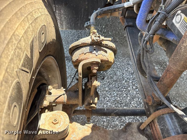 image for item EG5961 2012 Kenworth W900 semi truck