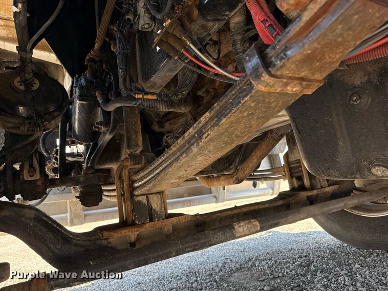 image for item EG5961 2012 Kenworth W900 semi truck