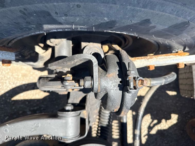 image for item EG5961 2012 Kenworth W900 semi truck