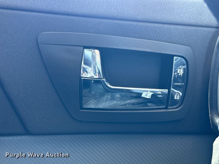 image for item EG5961 2012 Kenworth W900 semi truck